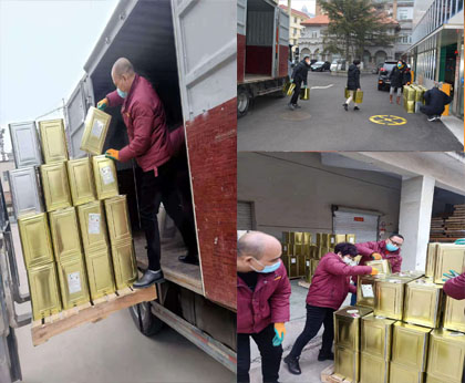 凝心聚力、共渡難關(guān)